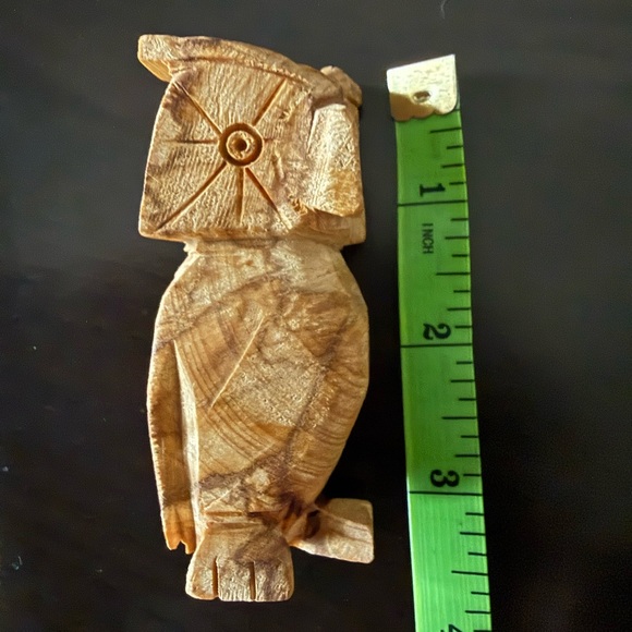 Palo Santo Owl - Picture 3 of 3